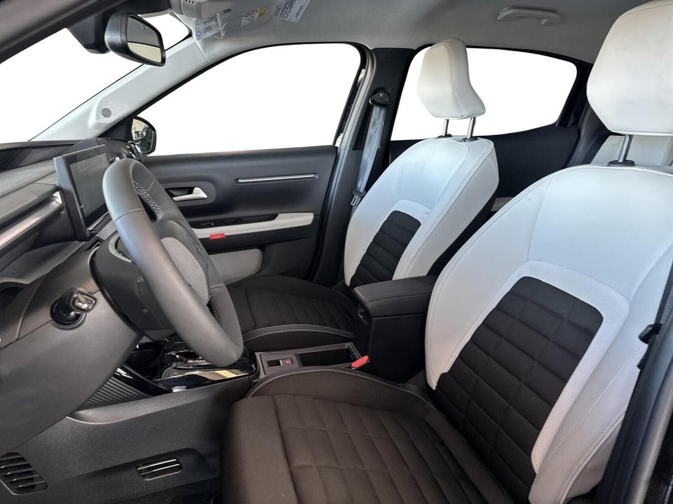Citroën ë-C3 Aircross 54 Plus Extended Range 5d