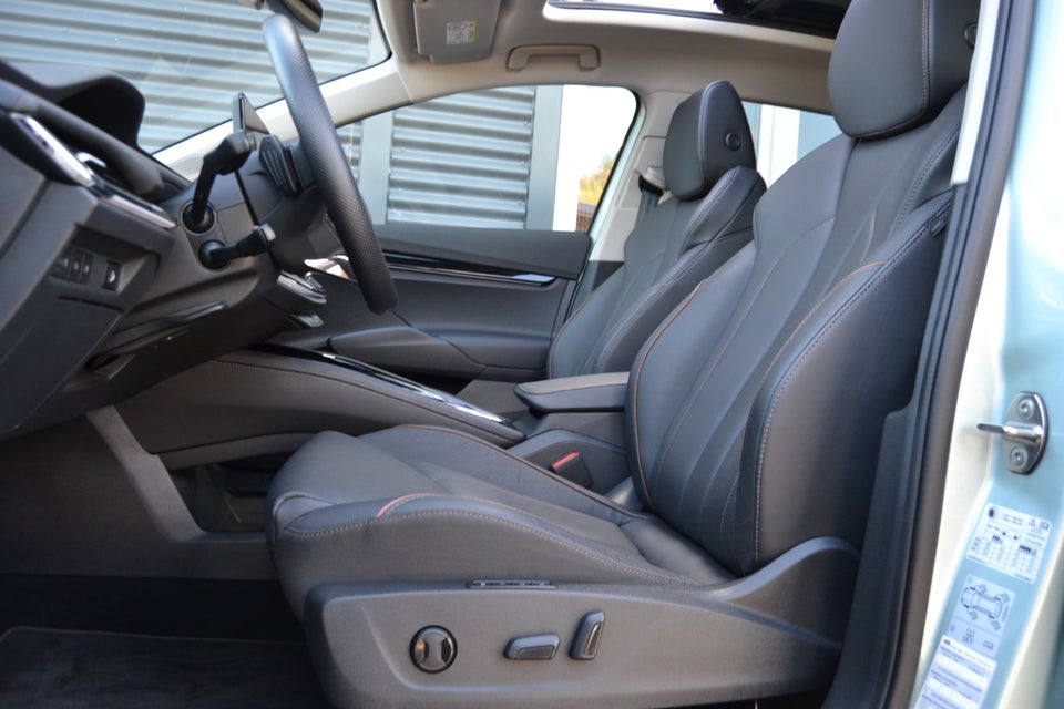 Skoda Enyaq 80 iV Suite 5d