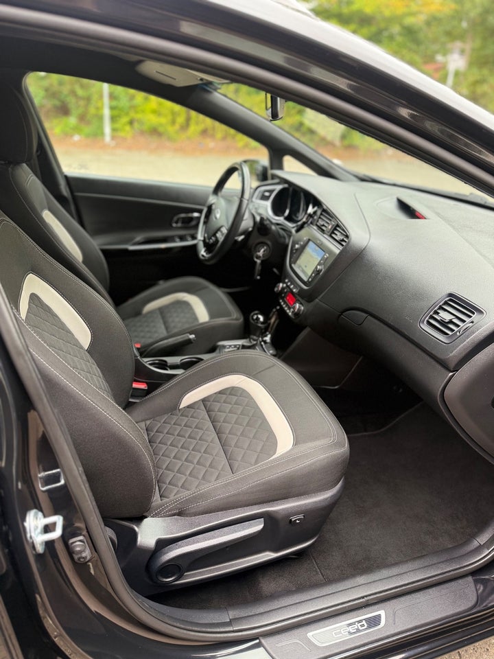Kia Ceed 1,6 CRDi 136 GT-Line Limited DCT 5d