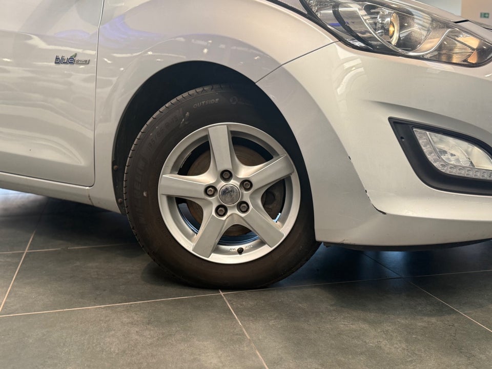 Hyundai i30 1,6 GDi Comfort Eco 5d