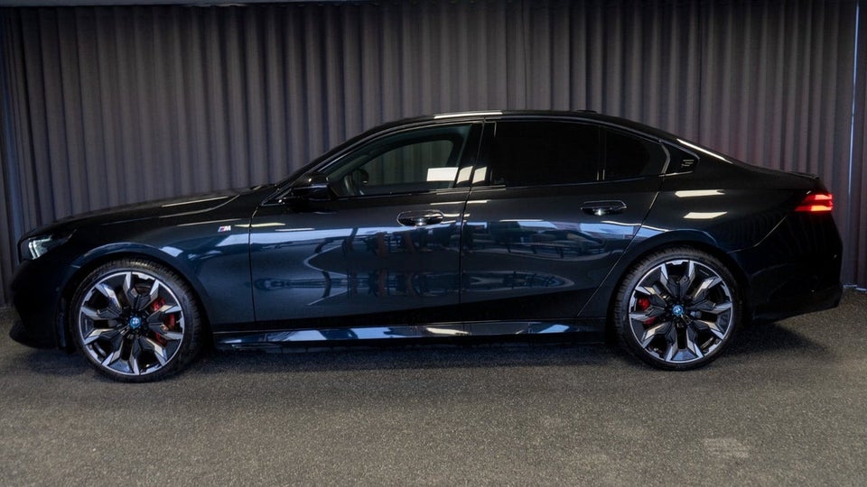 BMW i5 eDrive40 M-Sport Pro 4d