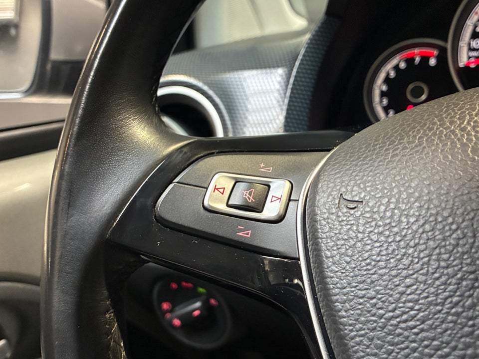 VW Up! 1,0 MPi 60 Move Up! BMT 5d
