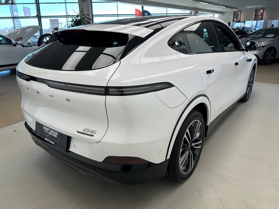 Xpeng G6 Performance 5d