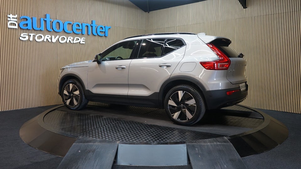 Volvo XC40 ReCharge Twin Plus 5d