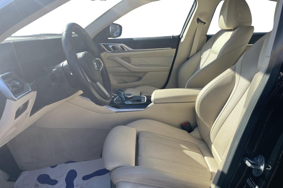 BMW i4 eDrive40 Charged Plus 5d