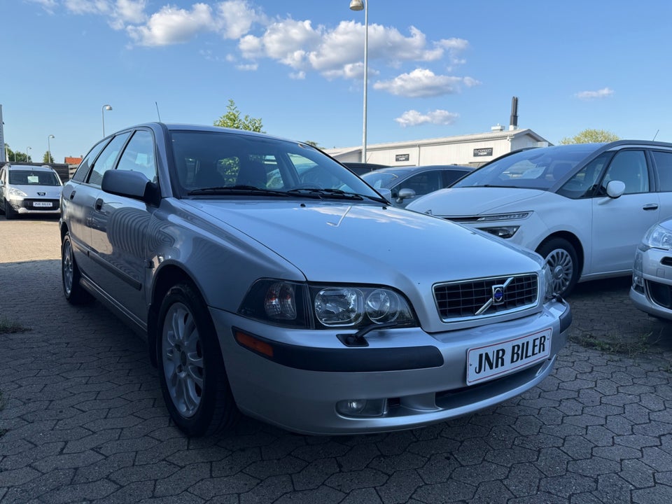 Volvo V40 1,8 Jubilæum 5d