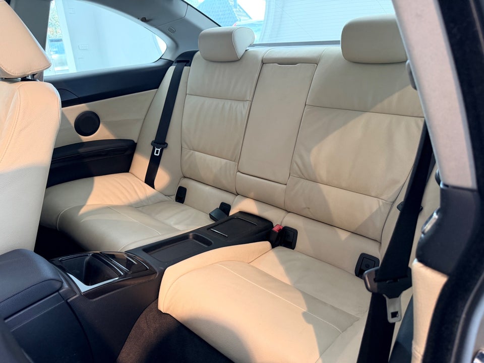 BMW 335i 3,0 Coupé Steptr. 2d