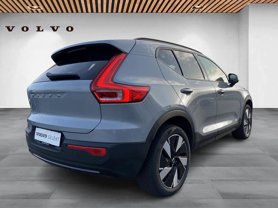 Volvo EX40 Extended Range Core 5d