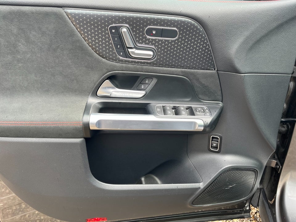 Mercedes EQB250+ AMG Line Advance Plus 5d