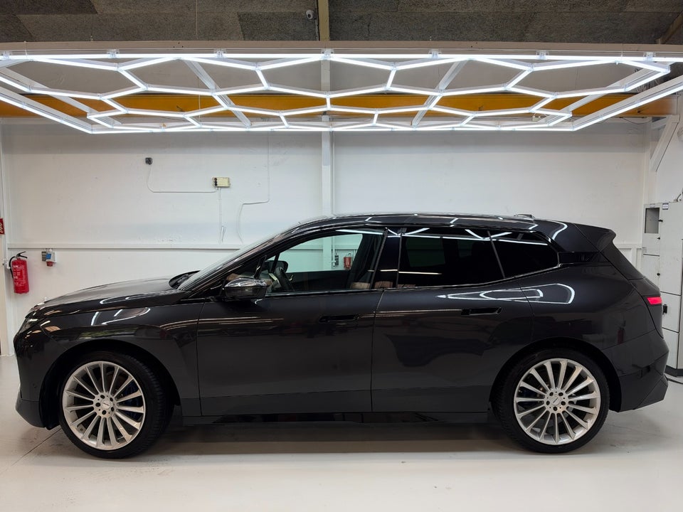 BMW iX xDrive40 Sport 5d