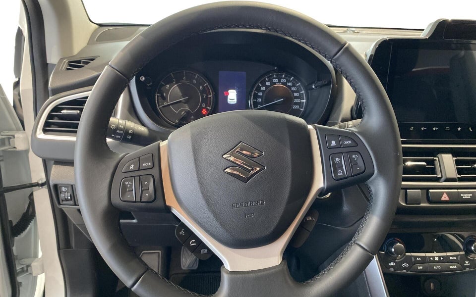 Suzuki S-Cross 1,4 mHybrid Active 5d