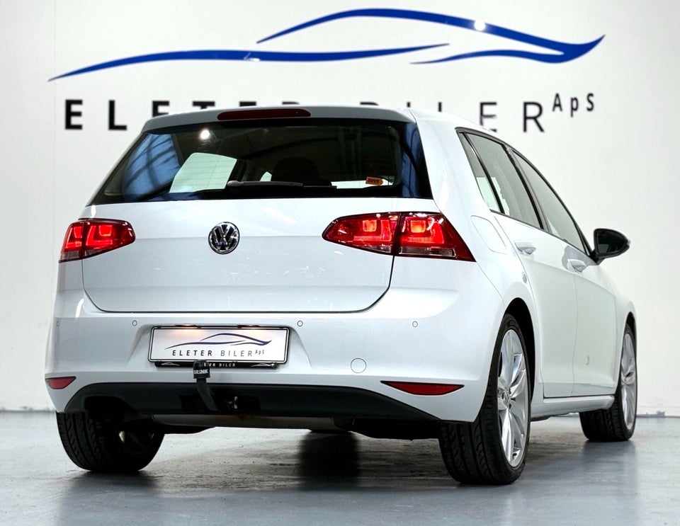 VW Golf VII 1,4 TSi 122 Comfortline BMT 5d