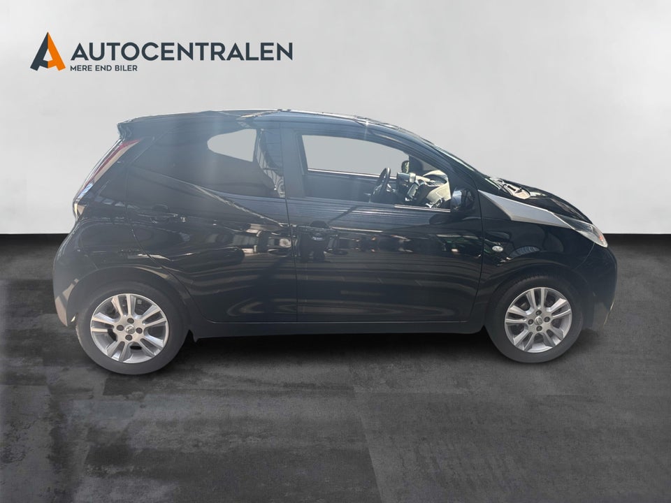 Toyota Aygo 1,0 VVT-i x-cellence 5d