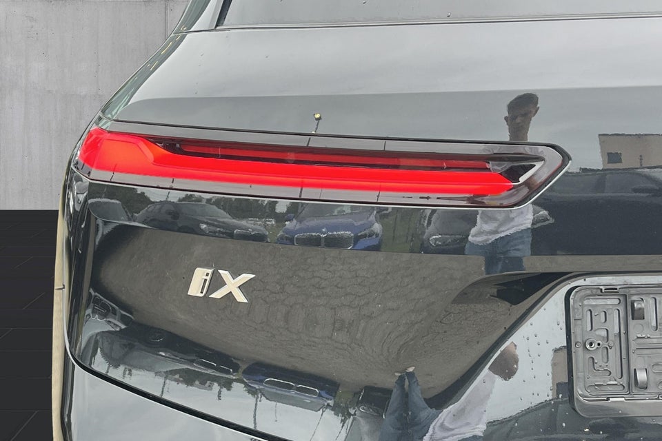 BMW iX xDrive45 M-Sport 5d