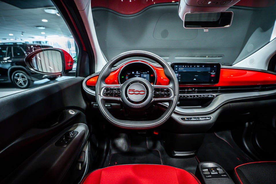 Fiat 500e 24 (RED) Cabrio 2d