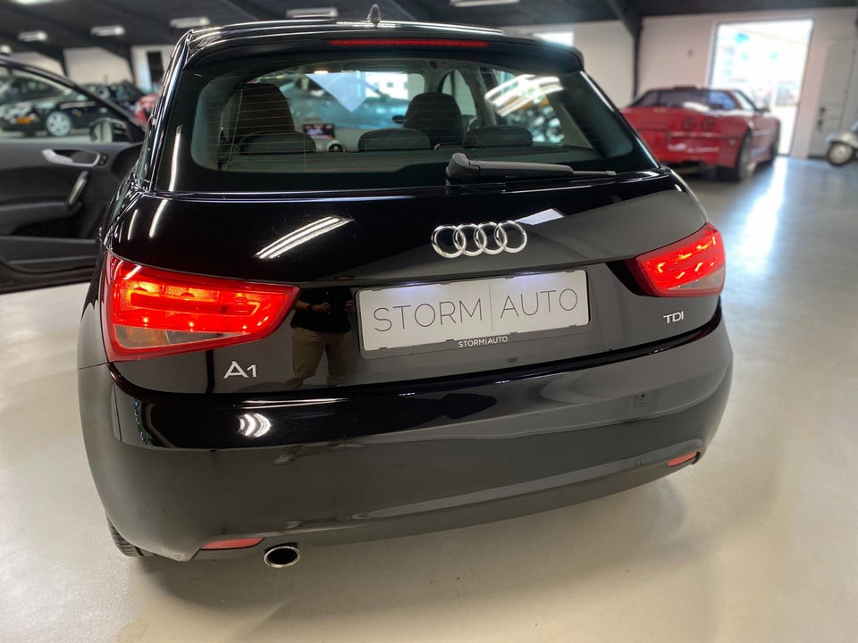 Audi A1 1,6 TDi 105 Ambition Sportback 5d