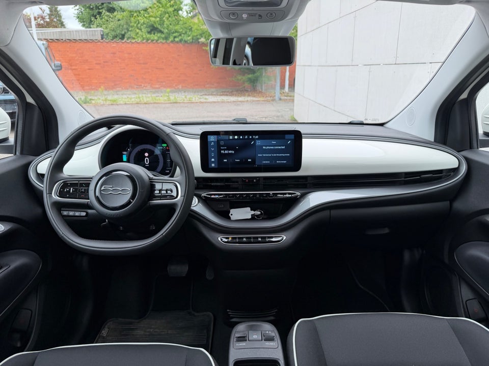 Fiat 500e 42 Icon 3d