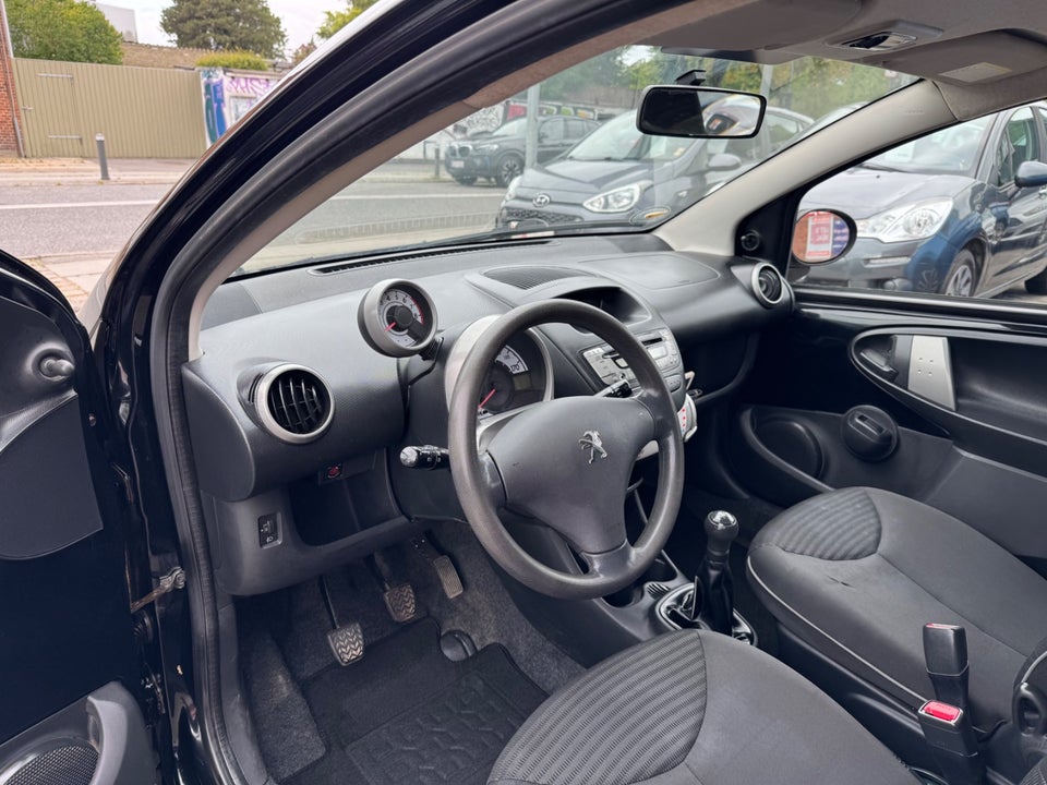 Peugeot 107 1,0 Active 5d
