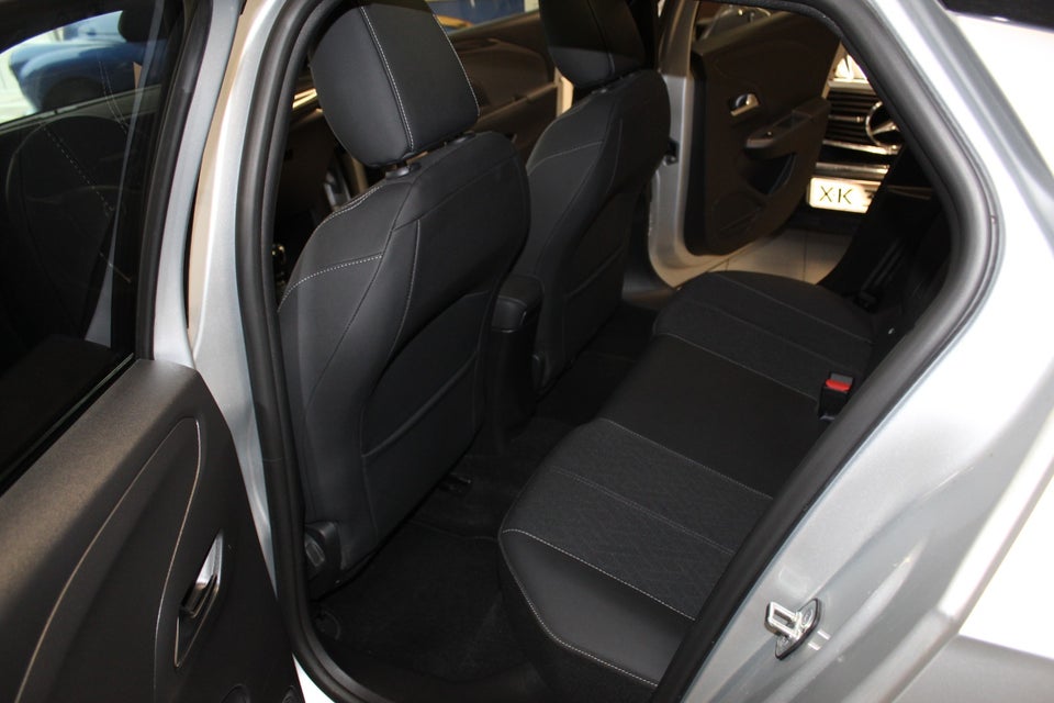 Opel Corsa 1,2 T 100 Sport 5d