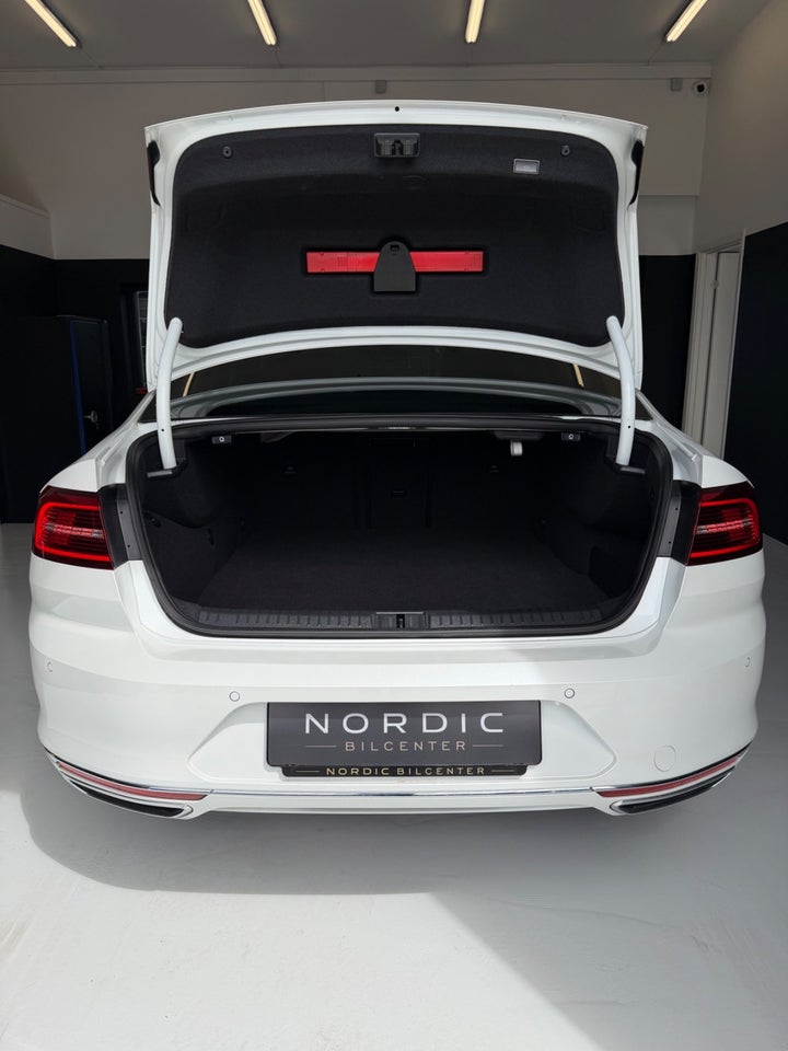 VW Passat 1,4 GTE Highline DSG 4d