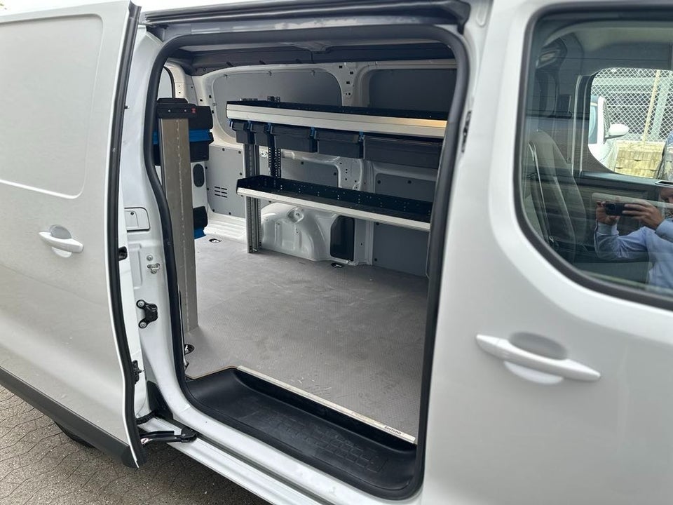 Opel Vivaro 2,0 D 145 Enjoy+ L3V2 aut.
