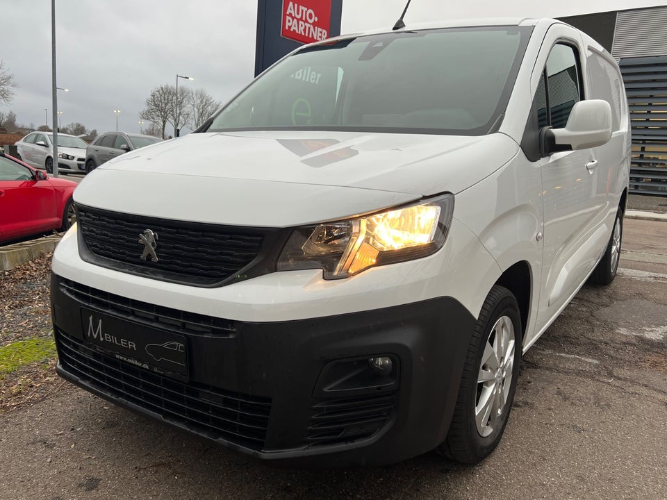 Peugeot Partner 1,5 BlueHDi 100 L2V2 Ultimate Van