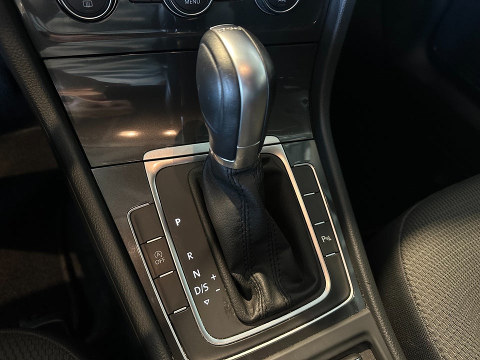 VW Golf VII 1,5 TSi 150 Comfortline DSG Van 5d