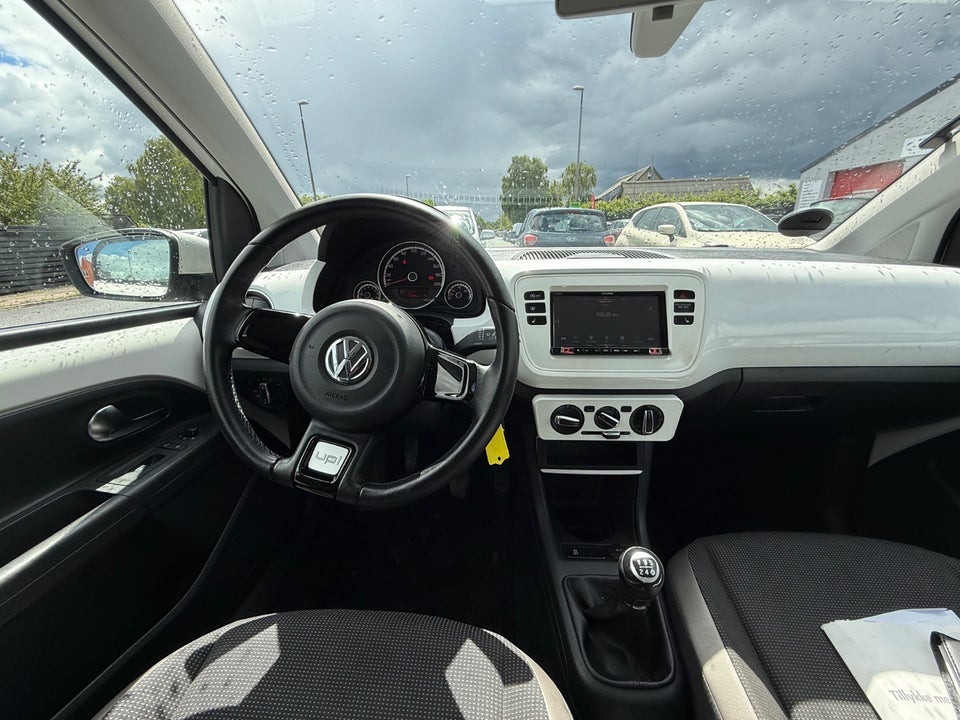 VW Up! 1,0 75 High Up! 5d