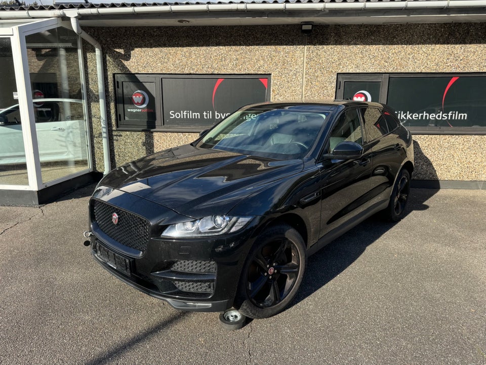 Jaguar F-Pace 3,0 D300 Pure aut. AWD 5d