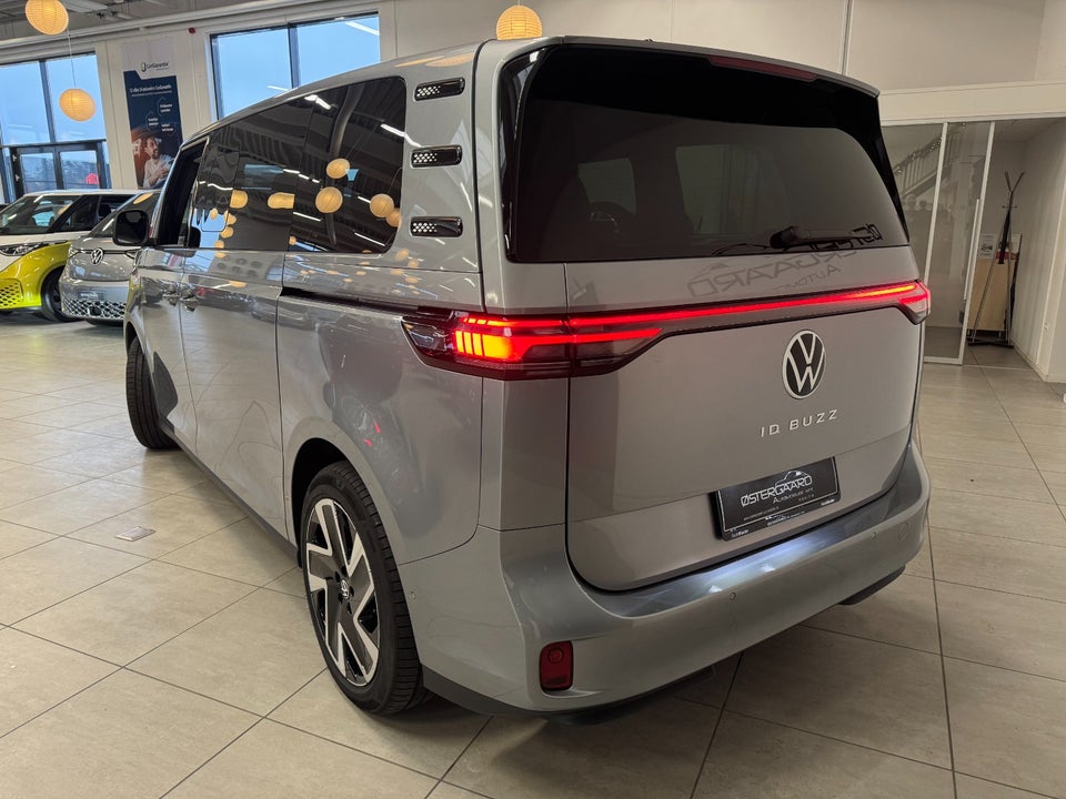 VW ID.Buzz 86 Life 7prs LWB 5d