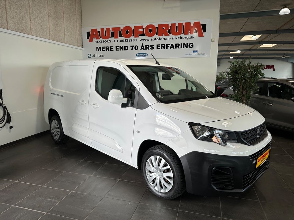 Peugeot Partner 1,5 BlueHDi 130 L2V2 Ultimate EAT8 Van