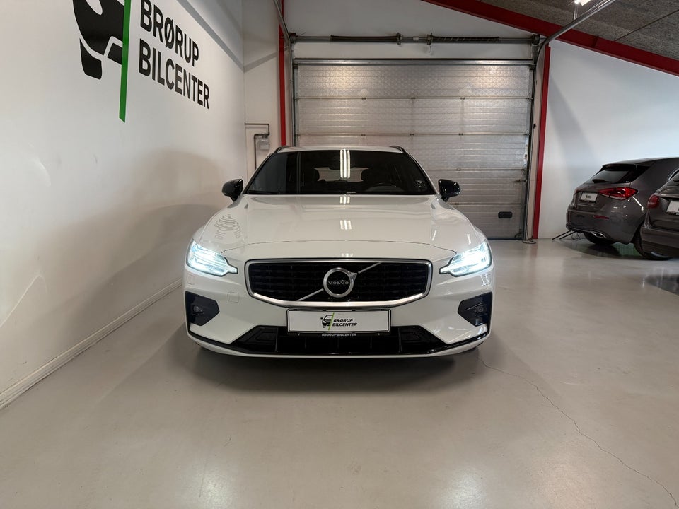 Volvo V60 2,0 T4 190 R-Design aut. 5d