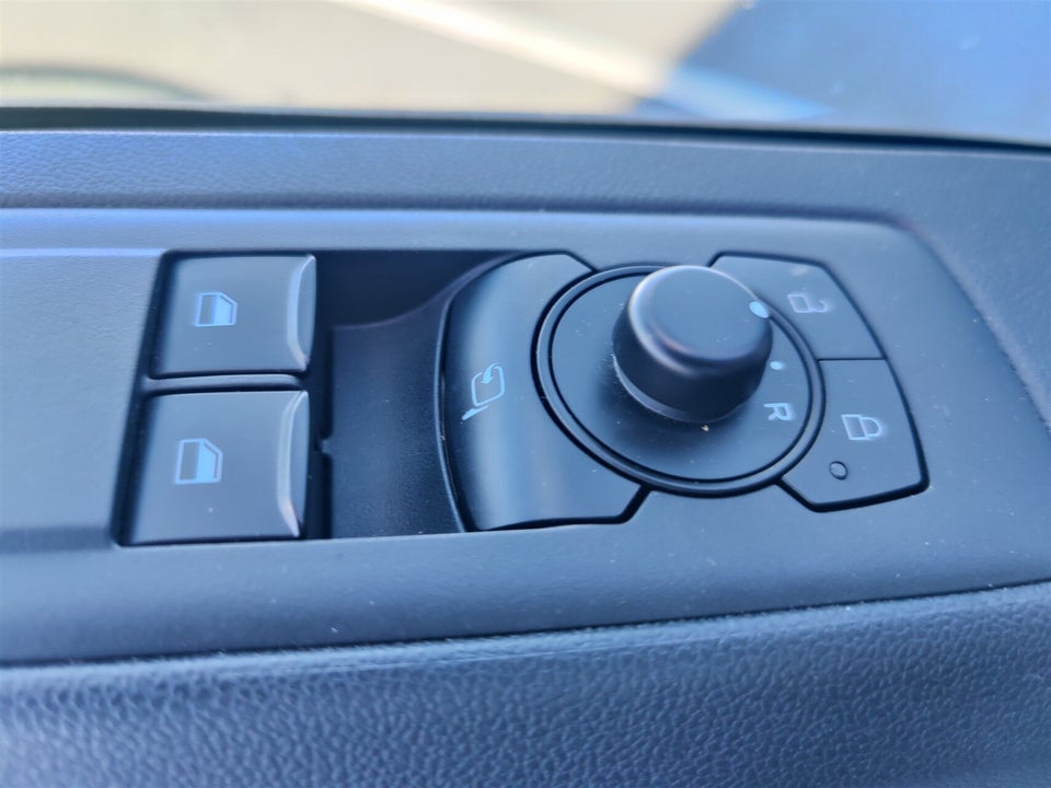 Ford Transit Custom 320S 2,0 EcoBlue Trend