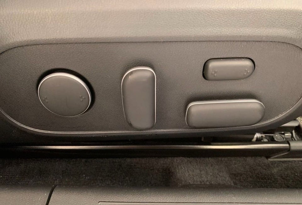 Hyundai Ioniq 6 77 First Edition AWD 4d