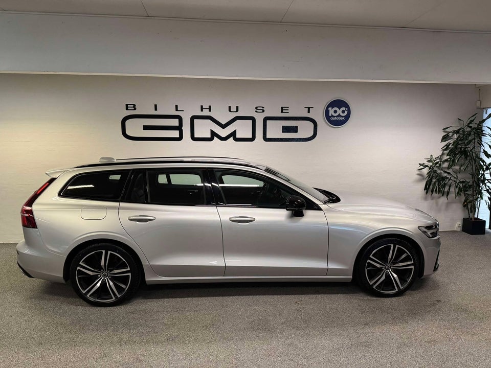 Volvo V60 2,0 T8 ReCharge R-Design aut. AWD 5d