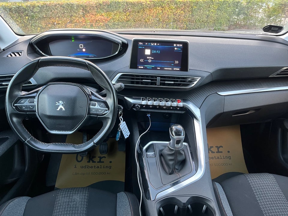 Peugeot 3008 1,2 e-THP 130 Allure 5d