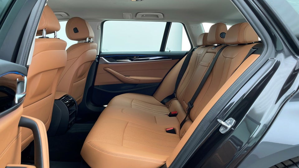 BMW 530e 2,0 Touring Sport Line aut. 5d