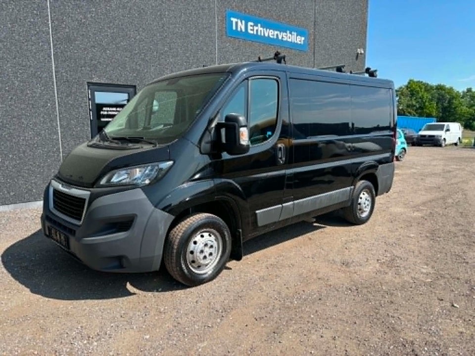 Peugeot Boxer 330 2,2 HDi 110 Kassevogn L1H1