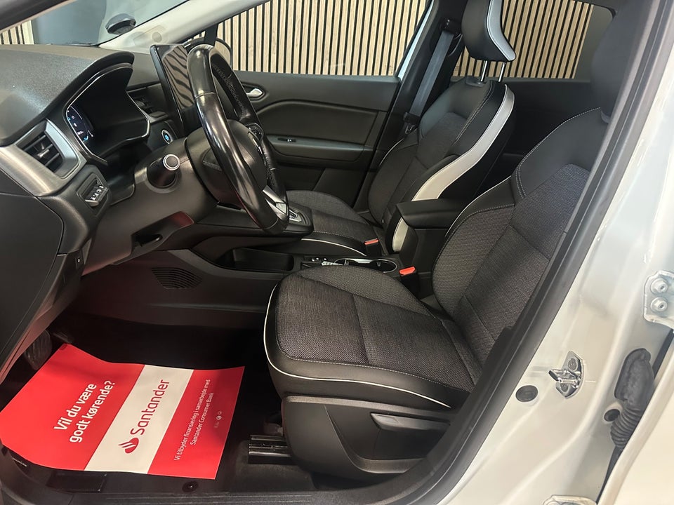 Renault Captur 1,6 E-Tech Intens 5d