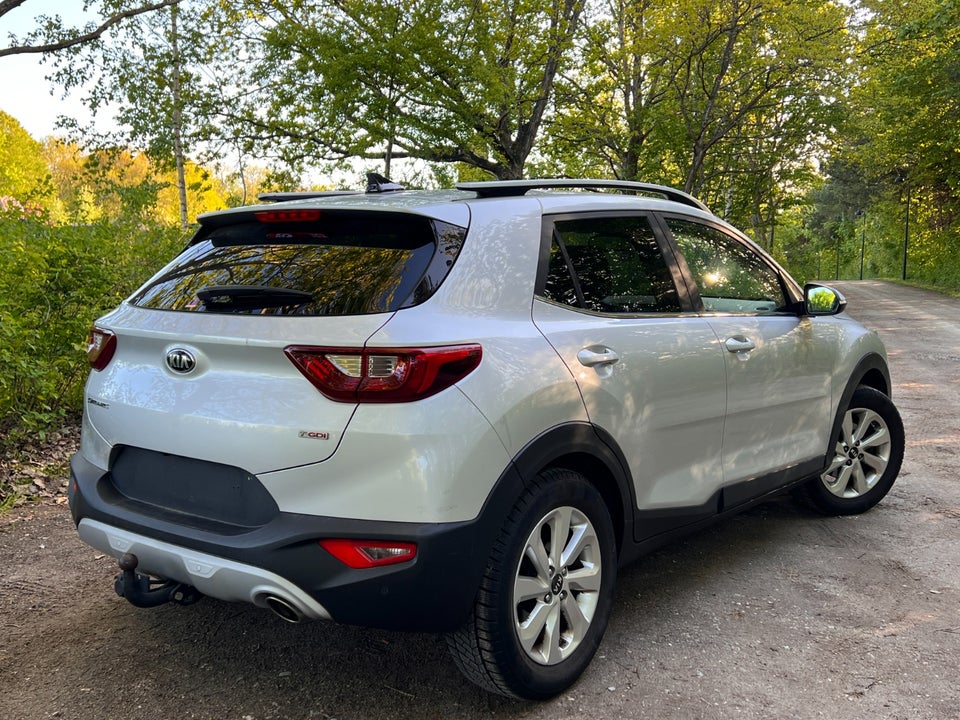 Kia Stonic 1,0 T-GDi Edition+ 5d