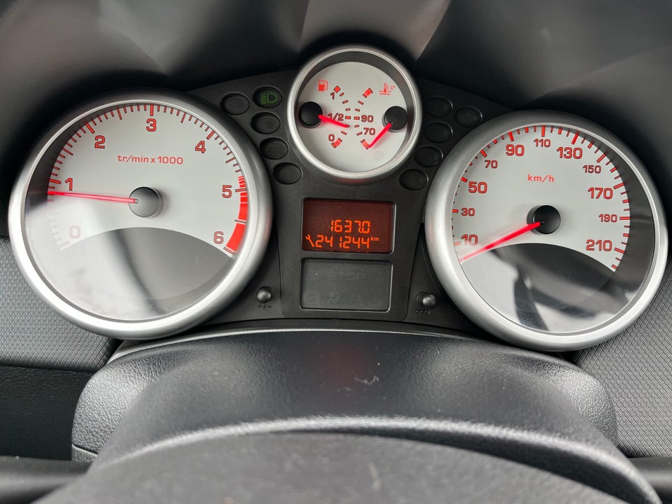 Peugeot 207 1,6 HDi 110 Premium SW 5d