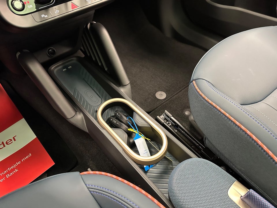 MINI Aceman E Favoured Trim L 5d