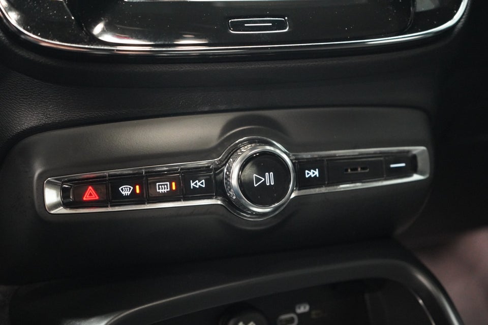 Volvo XC40 P6 ReCharge Plus 5d