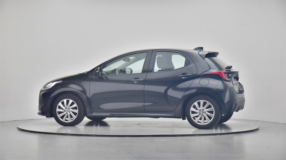 Toyota Yaris 1,5 Hybrid Active Tech+ e-CVT 5d