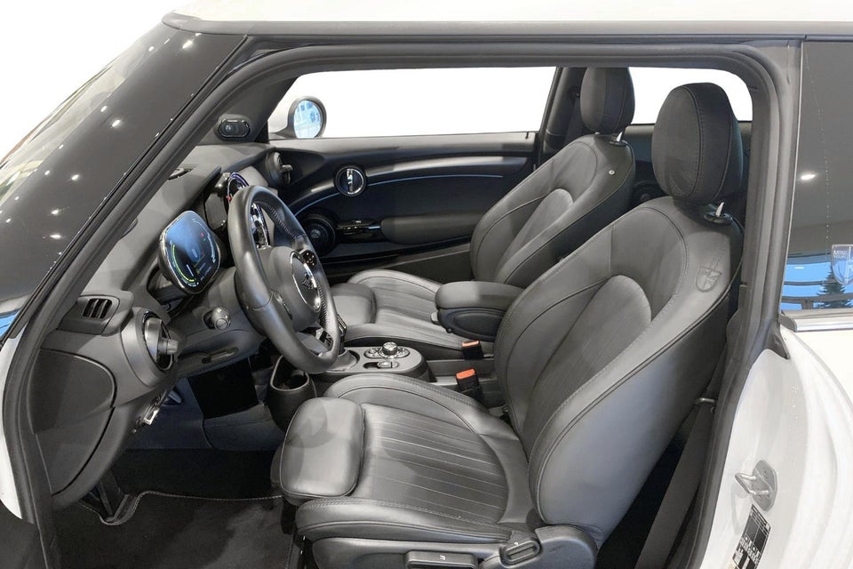 MINI Cooper SE Maximise 3d