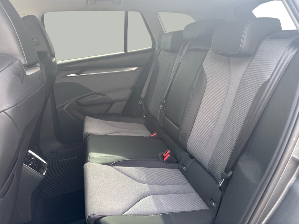 Skoda Enyaq 80 iV Plus 5d