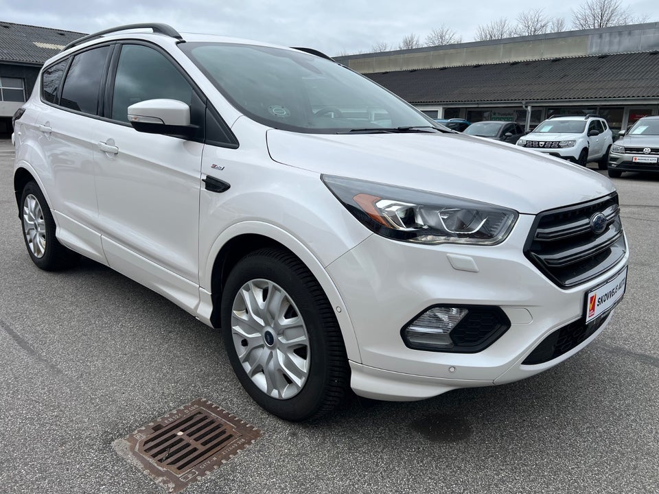Ford Kuga 1,5 SCTi 150 ST-Line 5d