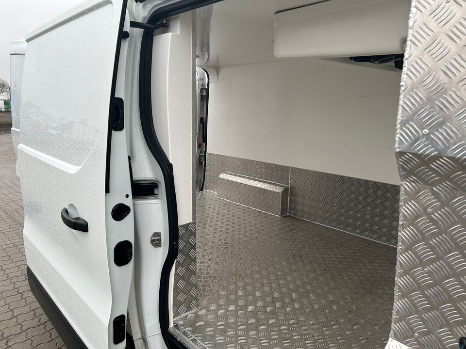 Renault Trafic 2,0 dCi 150 L2H1 Tekno EDC