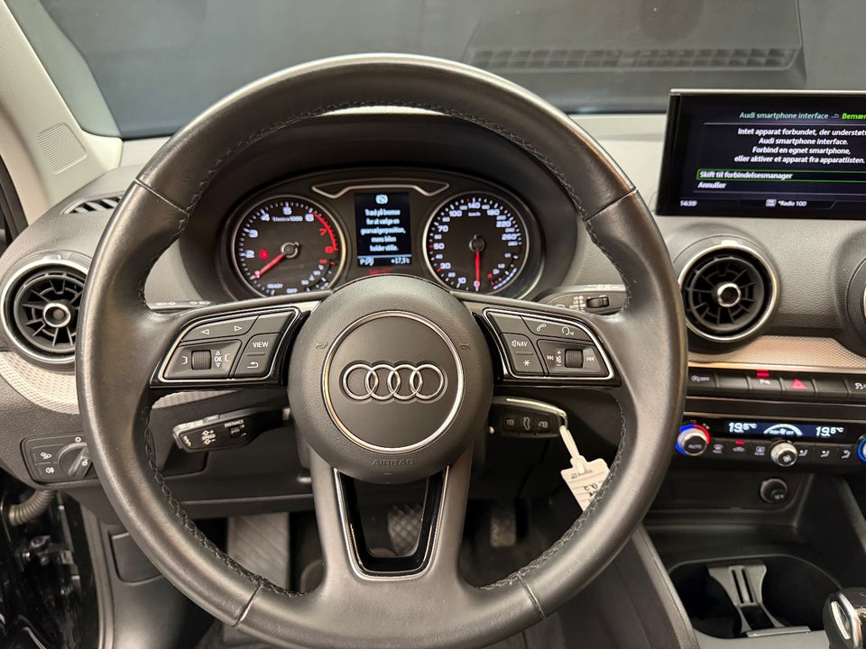 Audi Q2 35 TFSi Prestige S-tr. 5d
