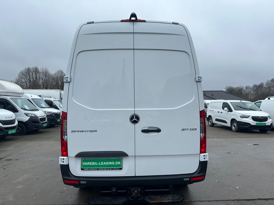Mercedes Sprinter 317 2,0 CDi A2 Kassevogn aut. RWD